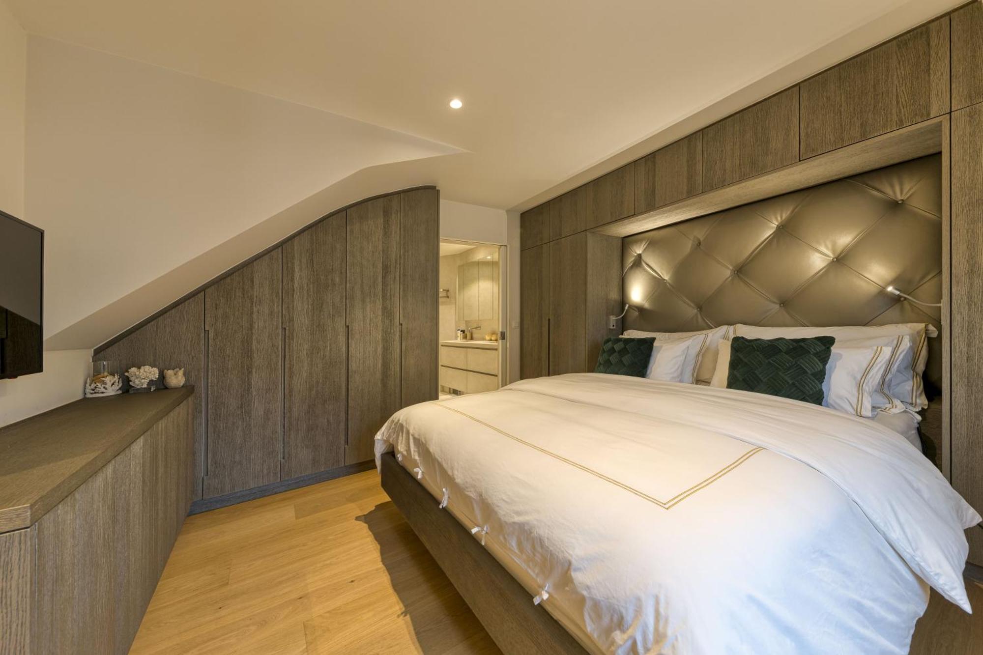 Triplex Penthouse In The City Center Брюссель Экстерьер фото